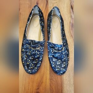 CAbi Carnaby floral velvet loafers